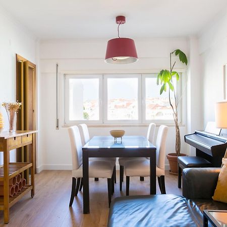 Apartamento Central E Confortavel Junto Ao Bairro Da Graca Lisboa Dış mekan fotoğraf